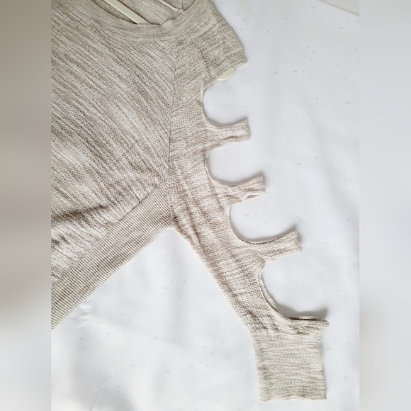 Express Women Cotton-Rayon Cutout Sleebes Tunic Sweater Light Gray Small Oversz - Picture 11 of 14